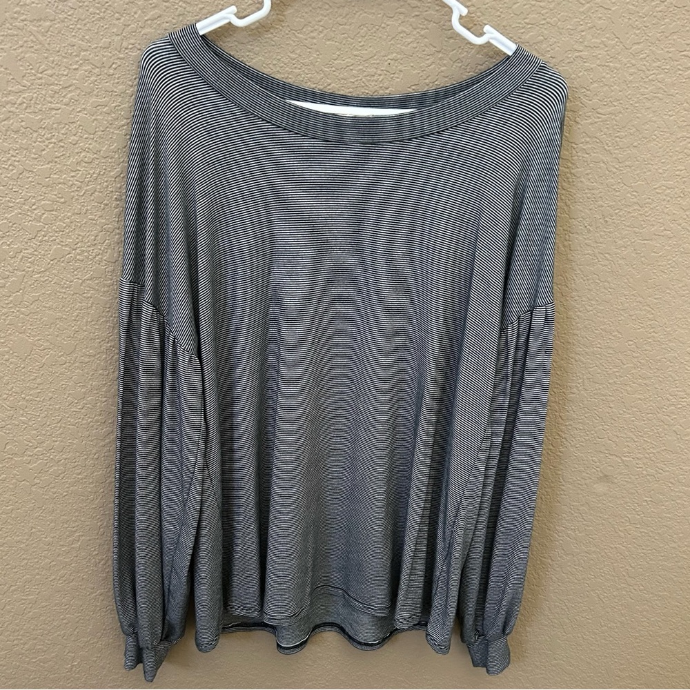 Andree by Unit oversized striped puff sleeve long sleeve top women’s size large